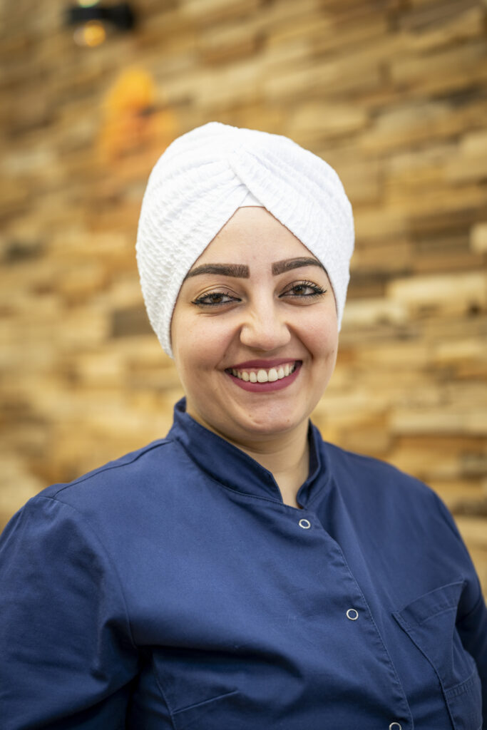 Amina Berro – Helferinnen