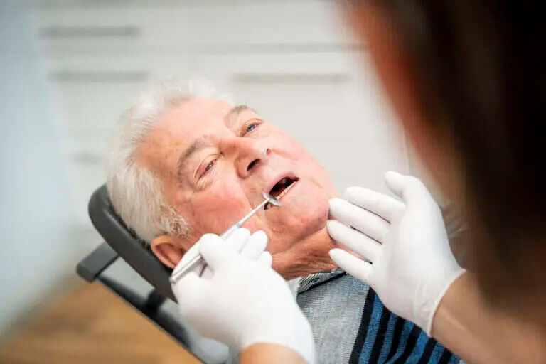 Alterszahn­medizin